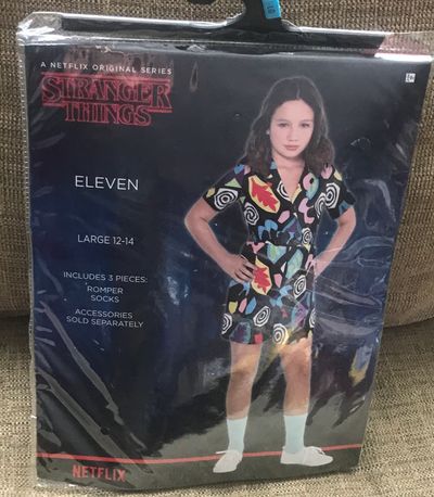 NEW Netflix Stranger Things Eleven costume  L 12/14