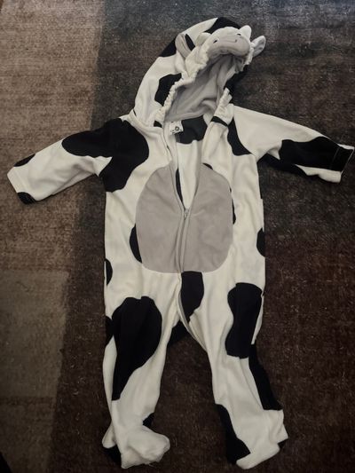 Carters cow fleece footed onesie size 3-6m  3-6 Months