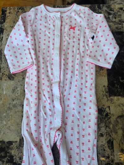 Carters Footed Pjs  9 Months