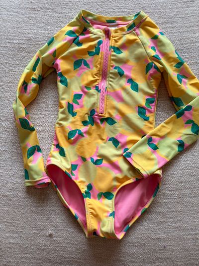 Cat and jack one piece bathing suit  6T/6