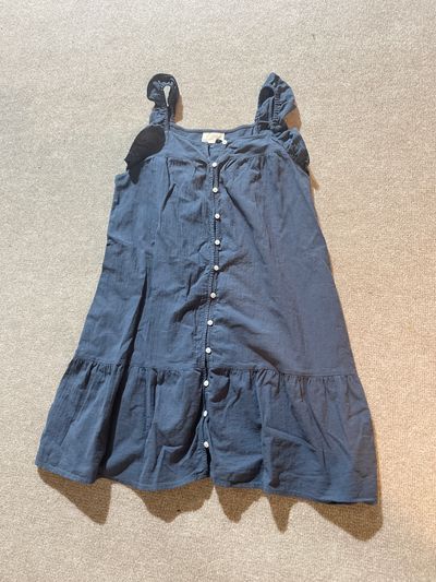 Universal Threads Cute blue swing dress. Pockets. Ruffles Women's - S
