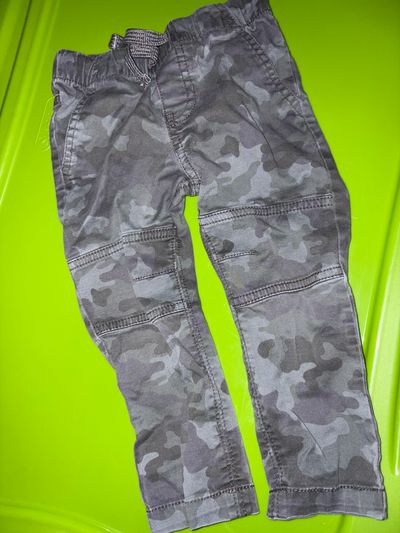 Cat n jack Camo cargo pants 2T