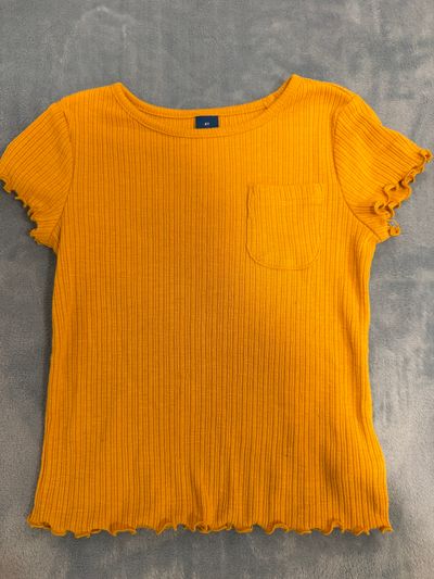 Old navy tee shirt Top 4T
