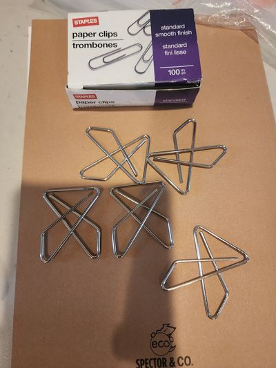 1 Box of paper clip and couple big clip Box of paper clip and couple big clip