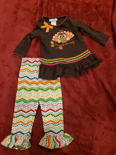 Thanksgiving outfit - sz 18 mo  18-24 Months