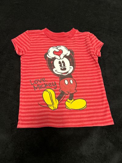 Disney store Red love mickey short sleeve 2T