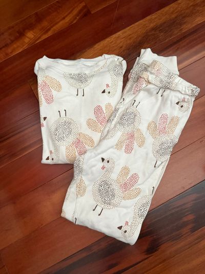 Carters  10-12