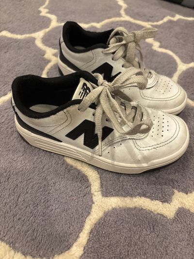 New balance 9 White and black detail leather sneakers 13 (Lil' Kid)