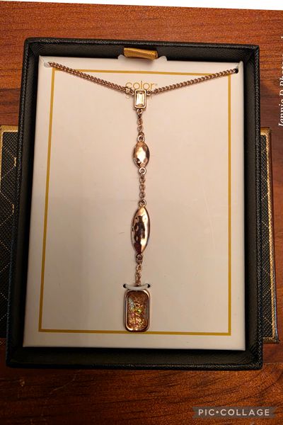 Color Street New in box Tokyo Lights Rose Gold "Y" Necklace