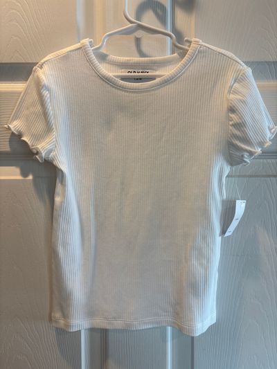 Old Navy BNWT white short sleeve shirt 10-12