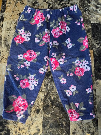 Carters pant  9 Months