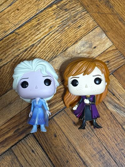Disney frozen Elsa Anna funko pops