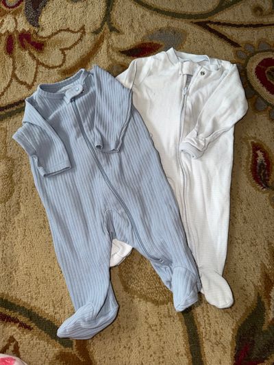 Set of 2 Footie pajamas 3 Months