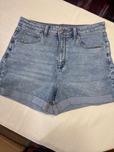 Sonoma mom shorts size 14 Denim Women's 14