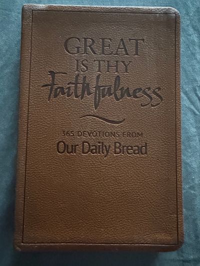 Our Daily Bread NEW- Great is Thy Faithfulness Journal