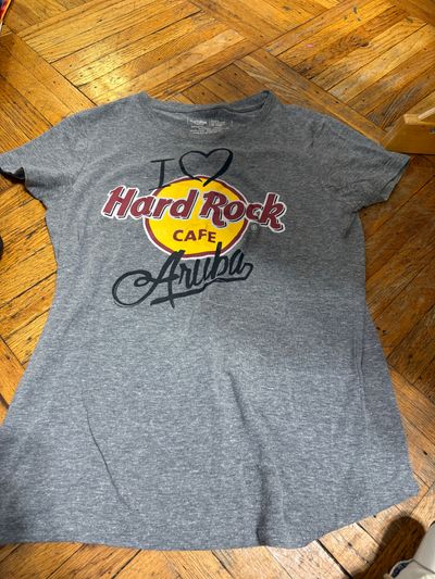 Hard rock Aruba t shirt  Women's - M