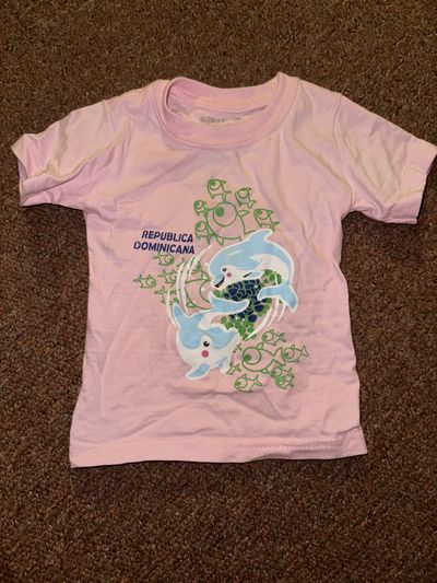 Generic pink republica dominica tee 12 Months