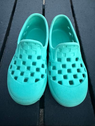 Vans Vans water shoe Overall Id say guc Play condition for  No rips 9 (Lil' Kid)