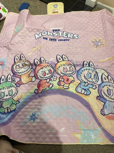 Labubu Labubu beach mat