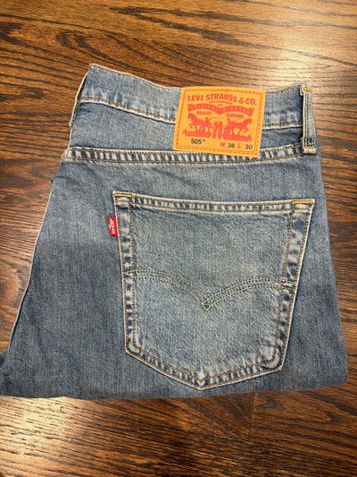 Levis 36 by 30 36
