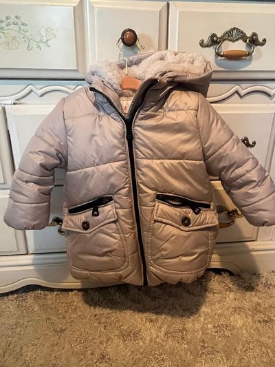 Urban Republic Grey winter coat Excellent condition.  18 months. SFPF home 18-24 Months