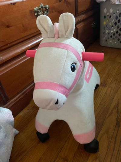 Radio Flyer White and pink ride on horse