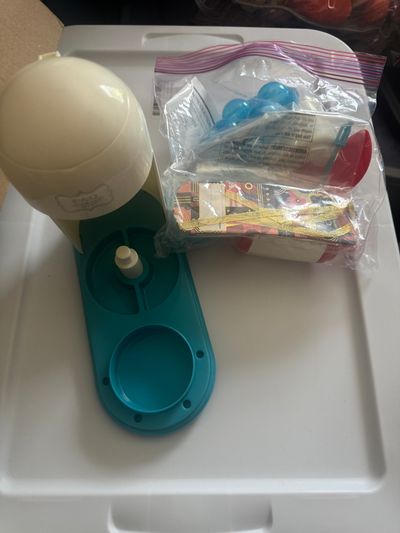 FAO Schwartz Cake Pop Maker Never Used