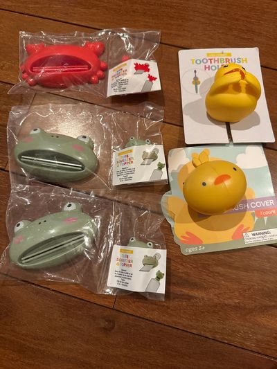 Brand new five items, toothbrush squeezers And cover and holder
