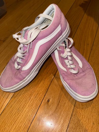 Vans Light pink suede low top 8 (Adult)