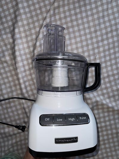 KitchenAid White 7 cup food processor retail $120