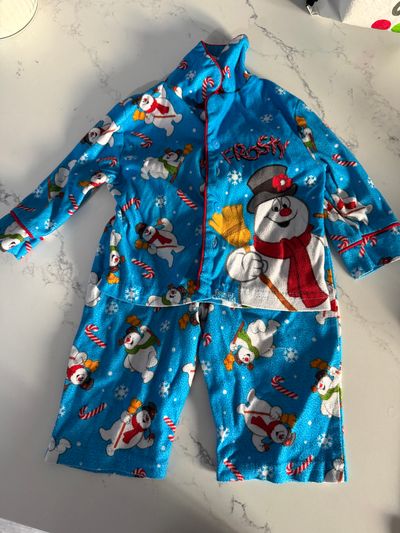 AME Frosty the snowman pjs 12 Months