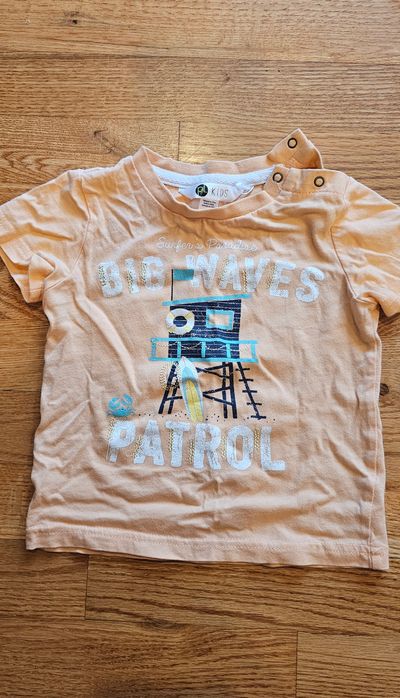 PL kids Like new Beach theme graphic Tshirt 18 Months