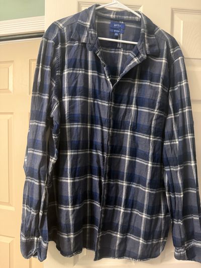 Apt 9 Button down shirt Men's - XXL