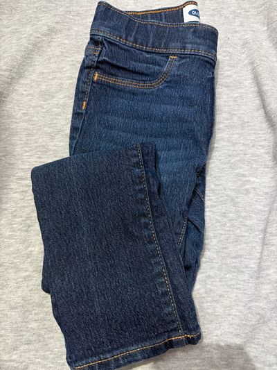 Old Navy Elastic Adjustable Waist Jeans No zippers or buttons size S 6/7 6T/6
