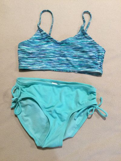 Old Navy bikini top size 8 Justice bikini bottoms size 8 7-8