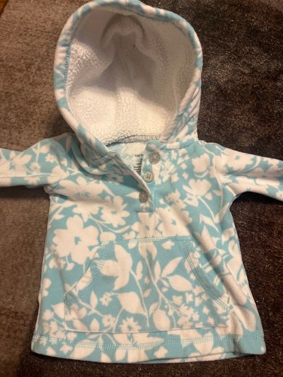 Carters hooded fleece sweater size 3m  3 Months