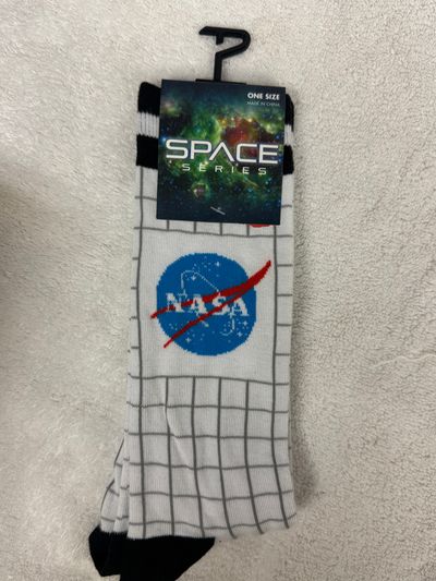 Brand New Mens NASA Socks. One Size Brand New Mens NASA Socks. One Size Men's - L