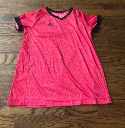 Umbro short sleeve sports shirt  14-16