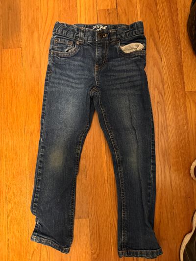 Cat and Jack Cat and Jack dark  jeans 5T/5