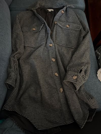 Oversized thick button up grey and black coat  Women's - S