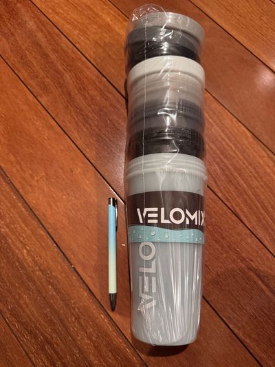Brand new four pack of velomix Blender bottles Great for protein shakes on the go retail 30+ dollars