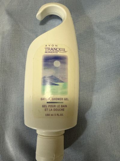 Avon 5 ounce tranquil, moments, shower gel