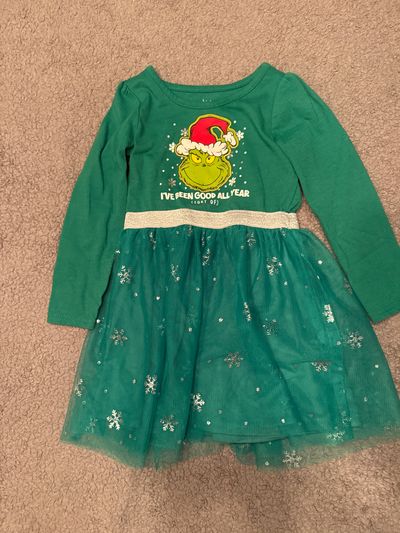 The grinch Green long sleeved dress 3T
