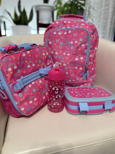 Bentgo - Pink Backpack, Lunchbag, Lunchbox & Water Includes all 4 items