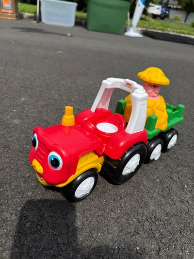 Little people pop up tractor