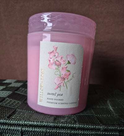 New Willow rose candle sweet pea scent