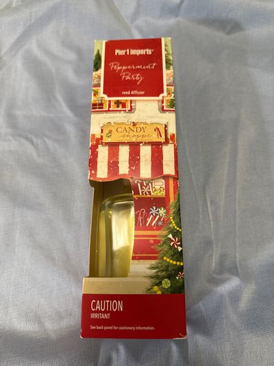 Pier one imports Peppermint party Reed diffuser