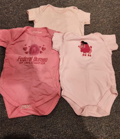 Various 3 onesis 0-3 Months