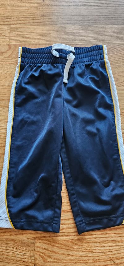 Jumping Beans Like new boys sport pants in Navy light weight breathable 18 Months