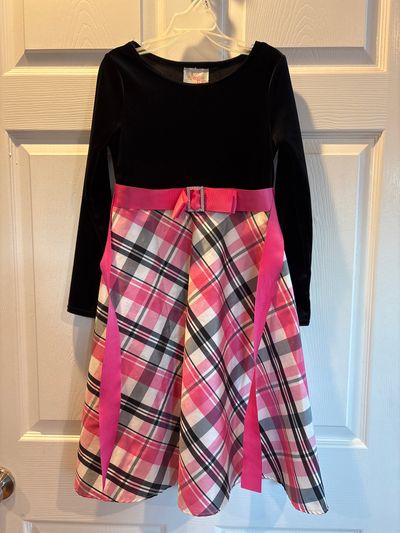 Dollie & Me Size 8 black velour dress with pink/white plaid skirt & pink bow 7-8